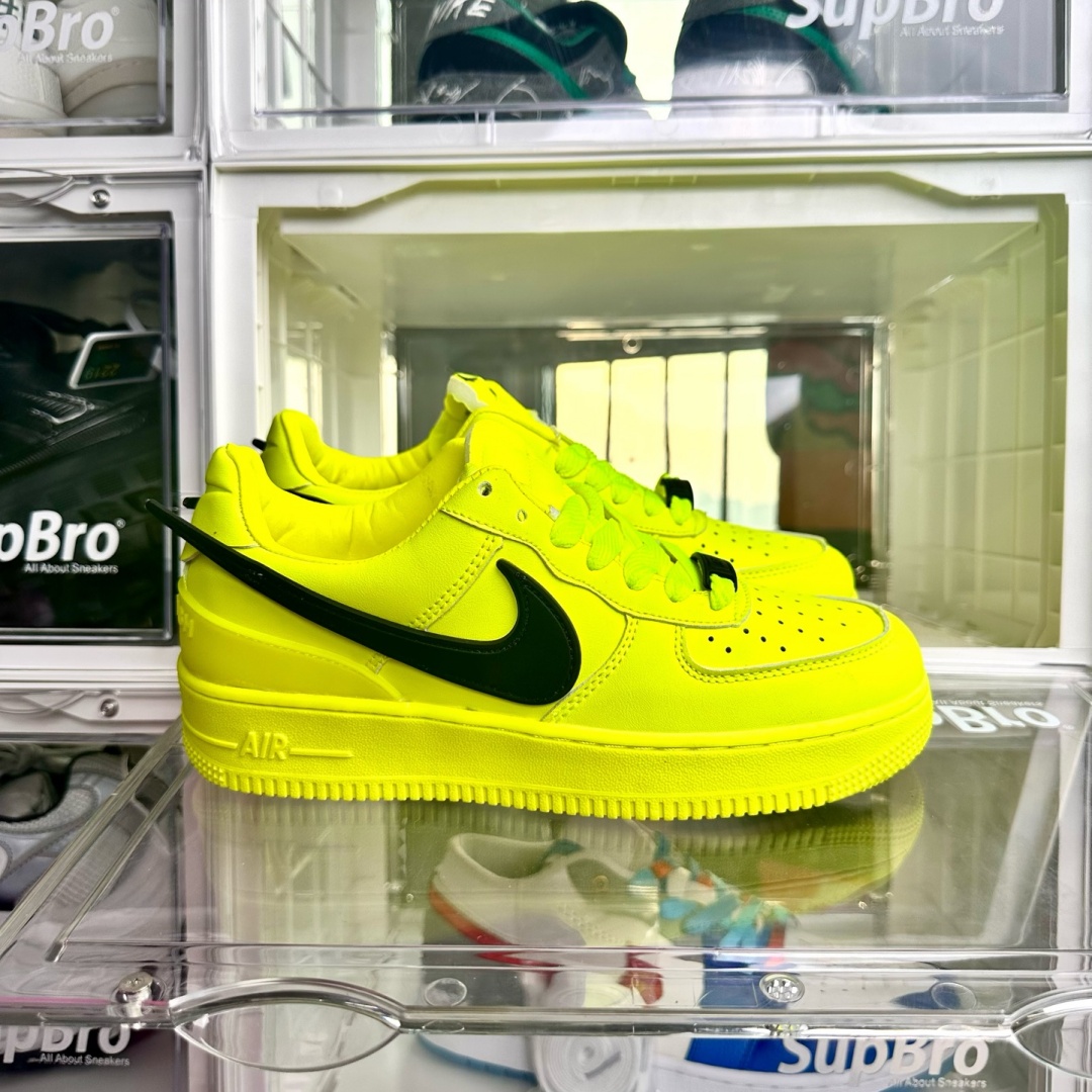 Nike Air Force 1 Big hook Fluorescent Green