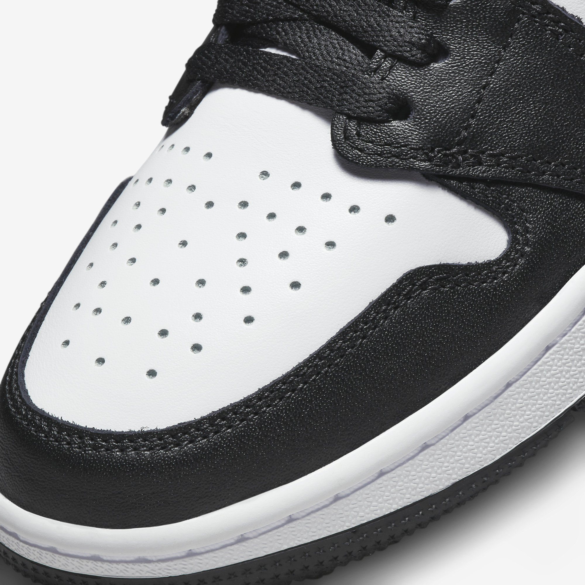 ◆送料無料◆NIKE AIR JORDAN 1 HIGH GOLF WHITE BLACK◆正規品