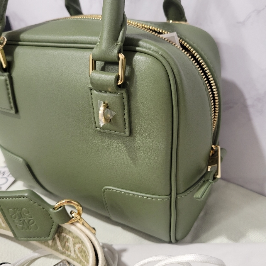 【セール】ロエベ☆アマソナ16 スクエア バッグ☆A039N21X01