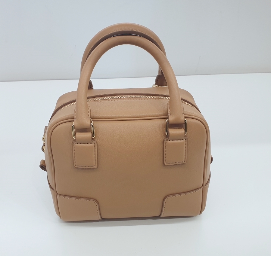 【セール】ロエベ☆アマソナ16 スクエア バッグ☆A039N21X01