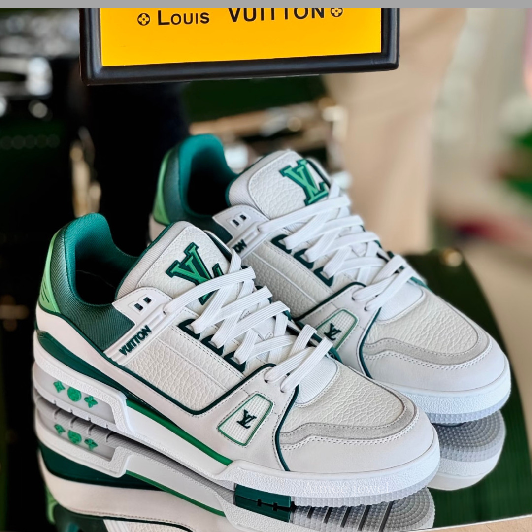 ＊大人気＊完売必須【Louis Vuitton】LV トレーナー スニーカー