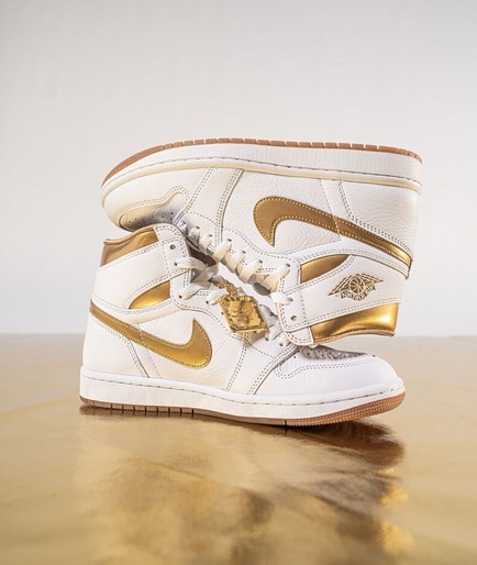 NIKE エアジョーダン Jordan AJ 1 メタリックゴールド 22-28㎝