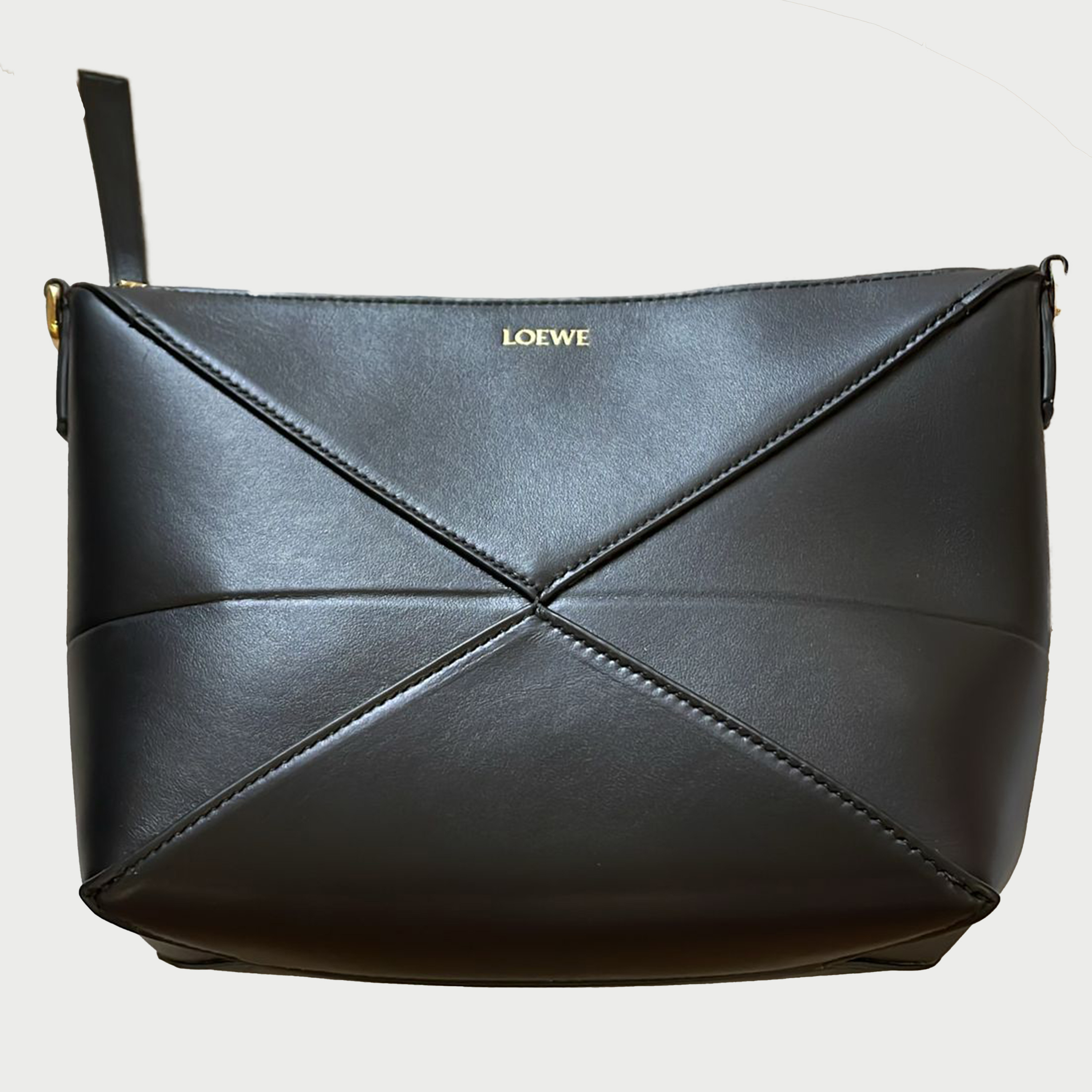 LOEWE パズルフォルド ポーチ（シャイニーナパカーフ）