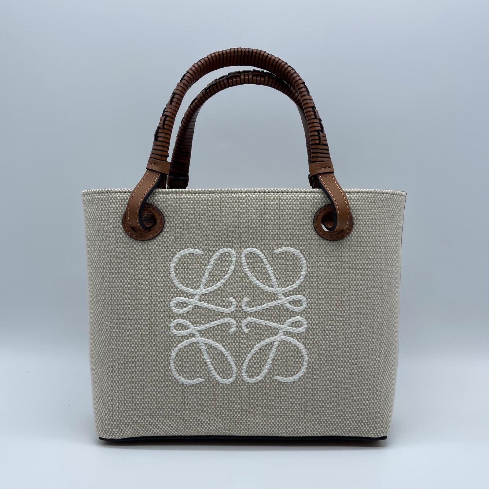 お買い得！！★ ロエベ ★ アナグラムトートミニバッグ