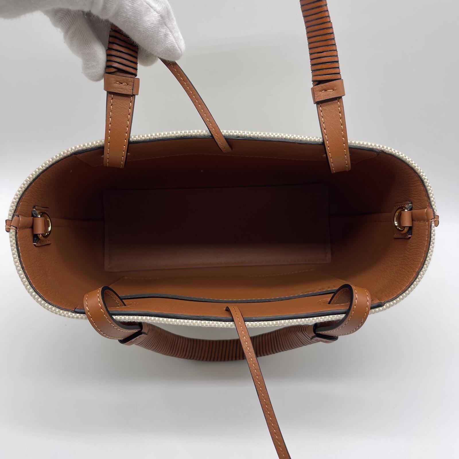 お買い得！！★ ロエベ ★ アナグラムトートミニバッグ