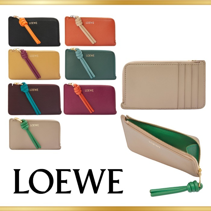 LOEWE】ノット コインカードホルダー（シャイニーナパカーフ）