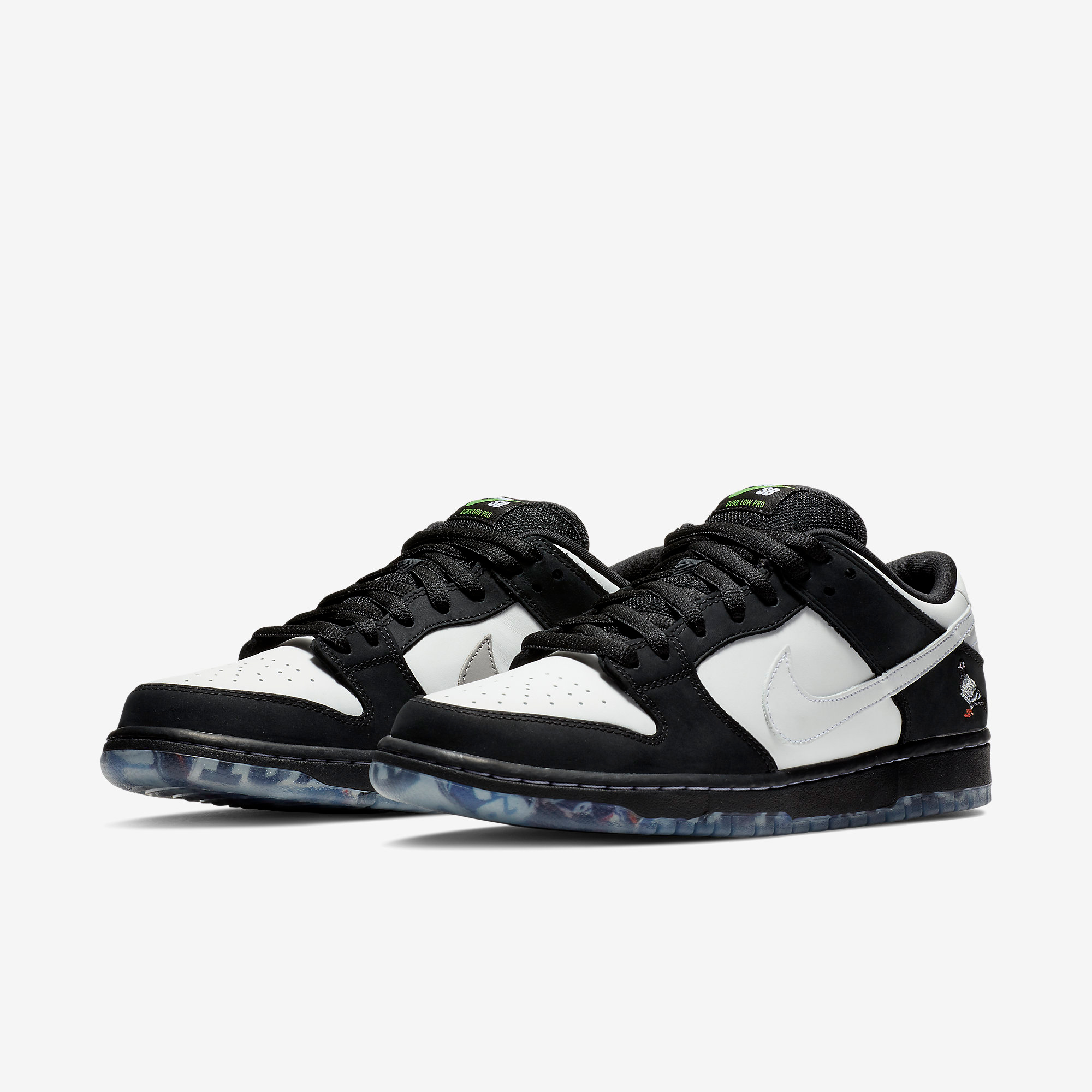 Nike SB Dunk Low "Panda Pigeon