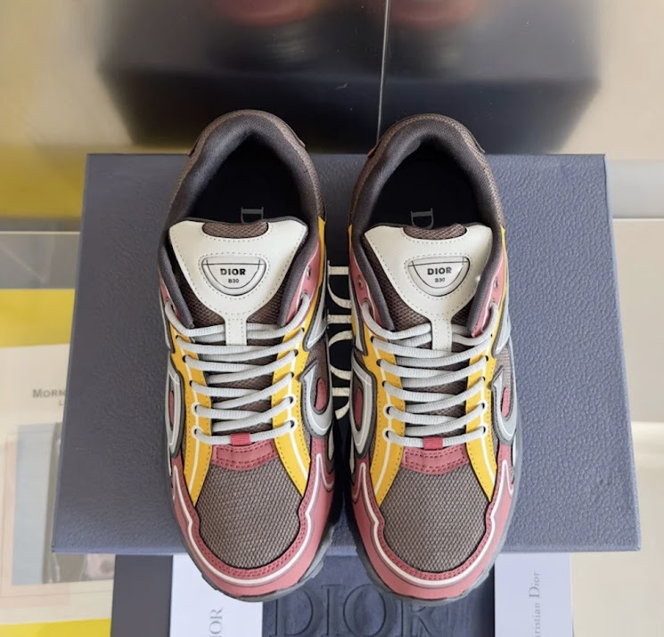 【印象的な1足♪】Dior ロートップ トレーナー B30 スニーカー