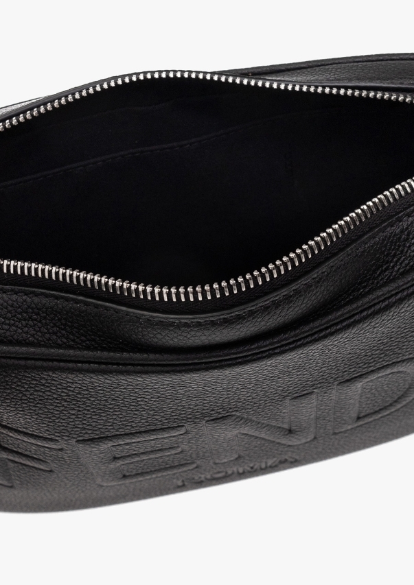 ☆送料関税込☆FENDI ロゴ カメラケース ショルダーバッグ☆