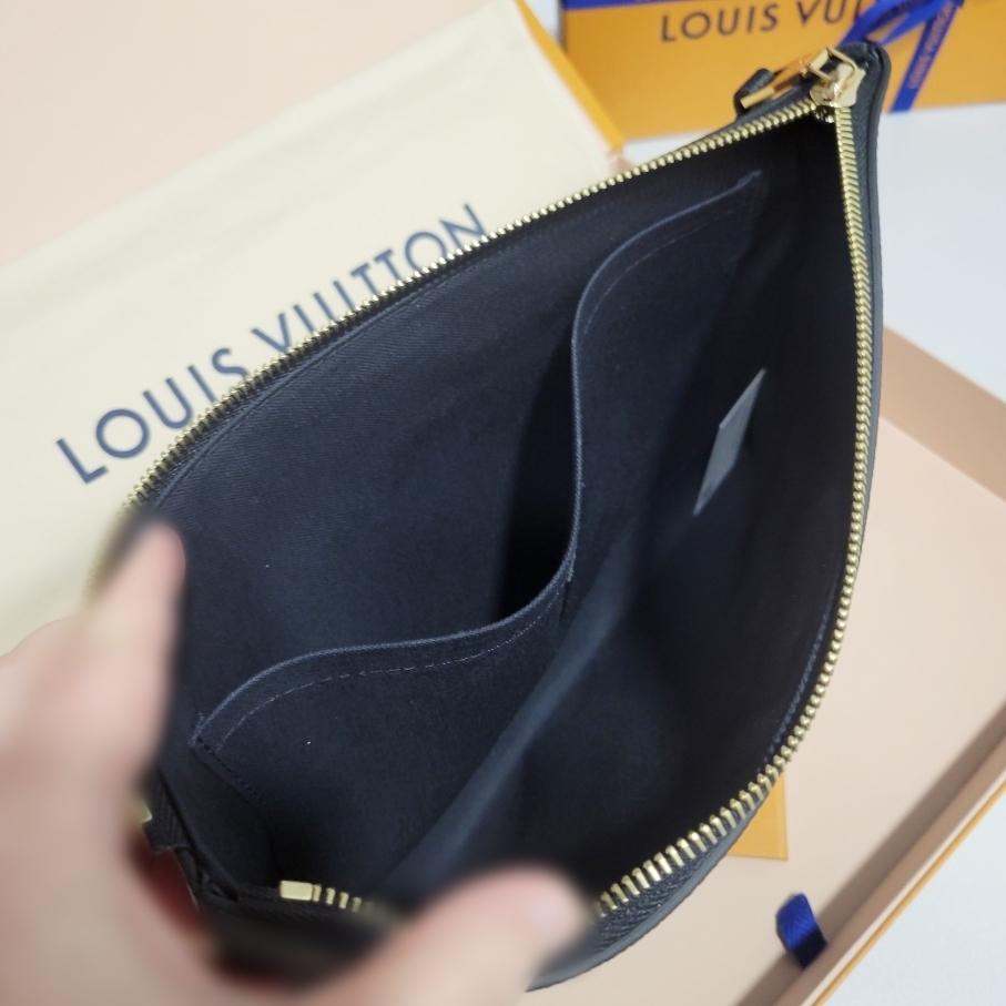 【直営店買付】ルイヴィトン☆モノグラムレザー クラッチ M62937