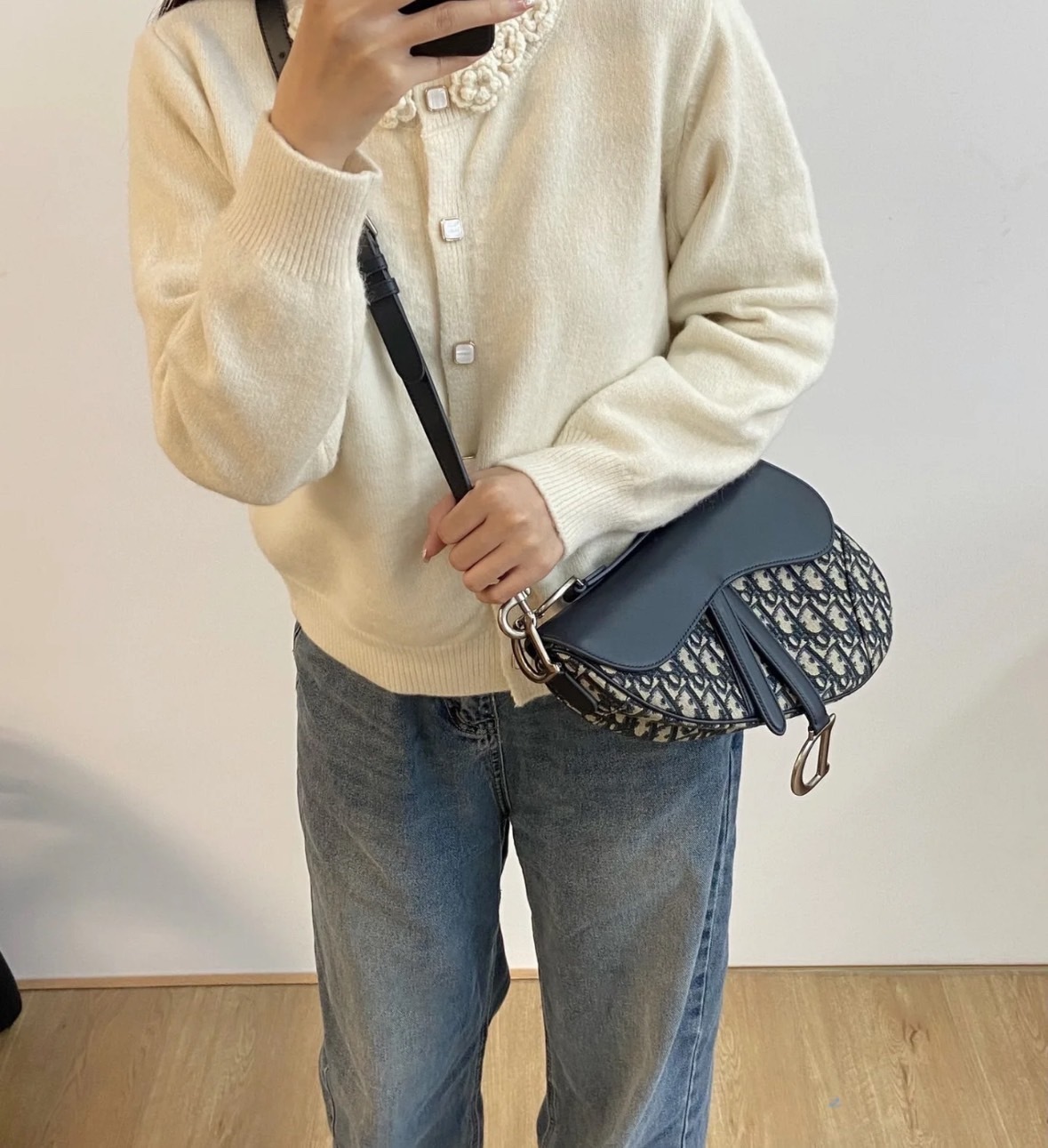 【洗練されたアイコニックデザイン】DIOR サドル ショルダー