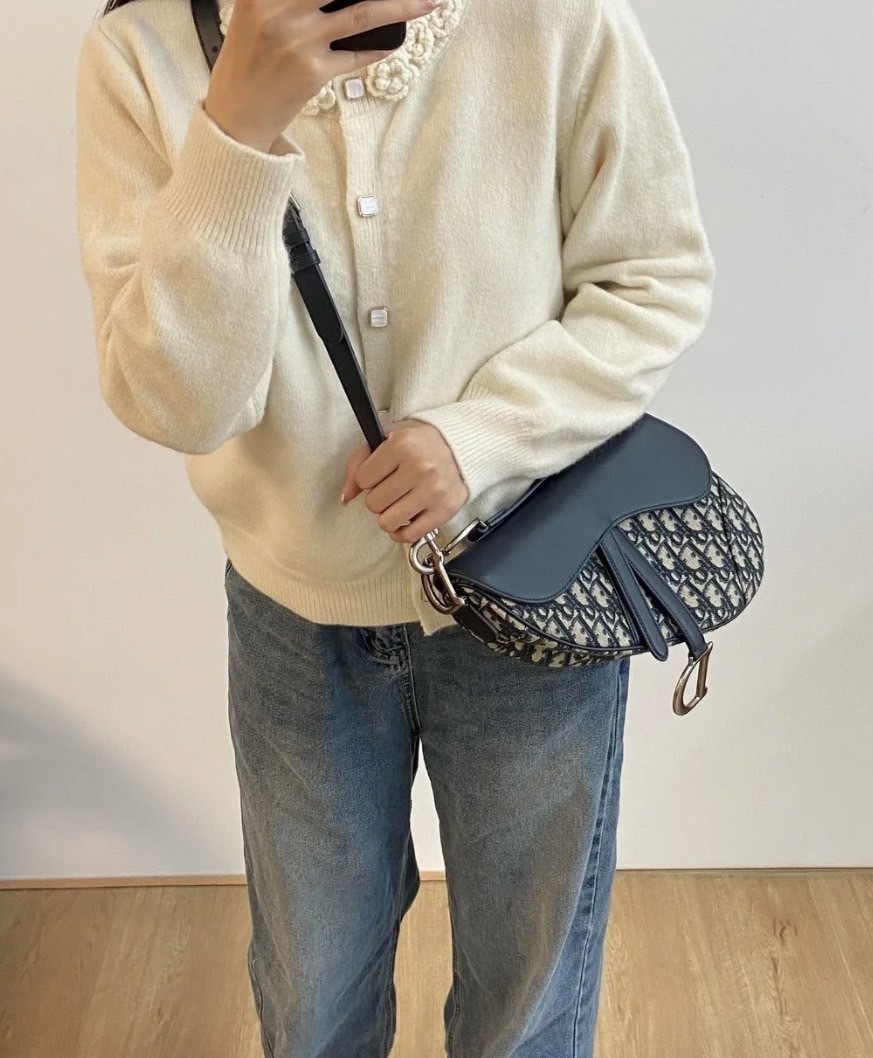 【洗練されたアイコニックデザイン】DIOR サドル ショルダー
