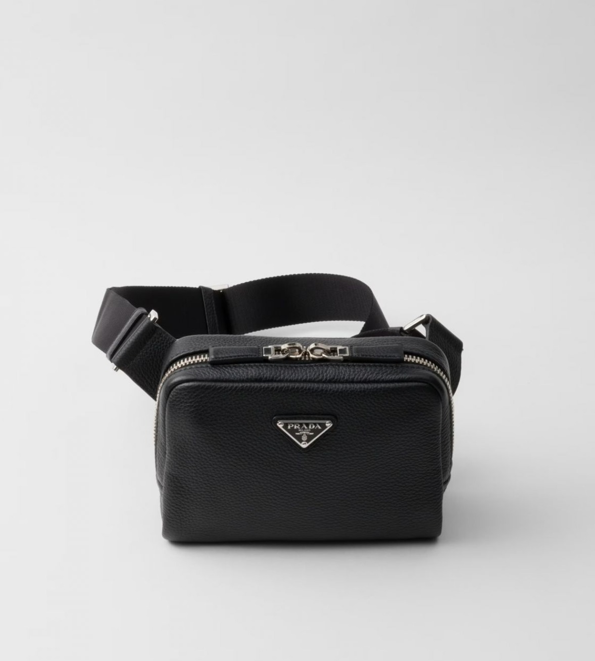 【PRADA】ヴィッテロダイノレザー ショルダーバッグ ブラック