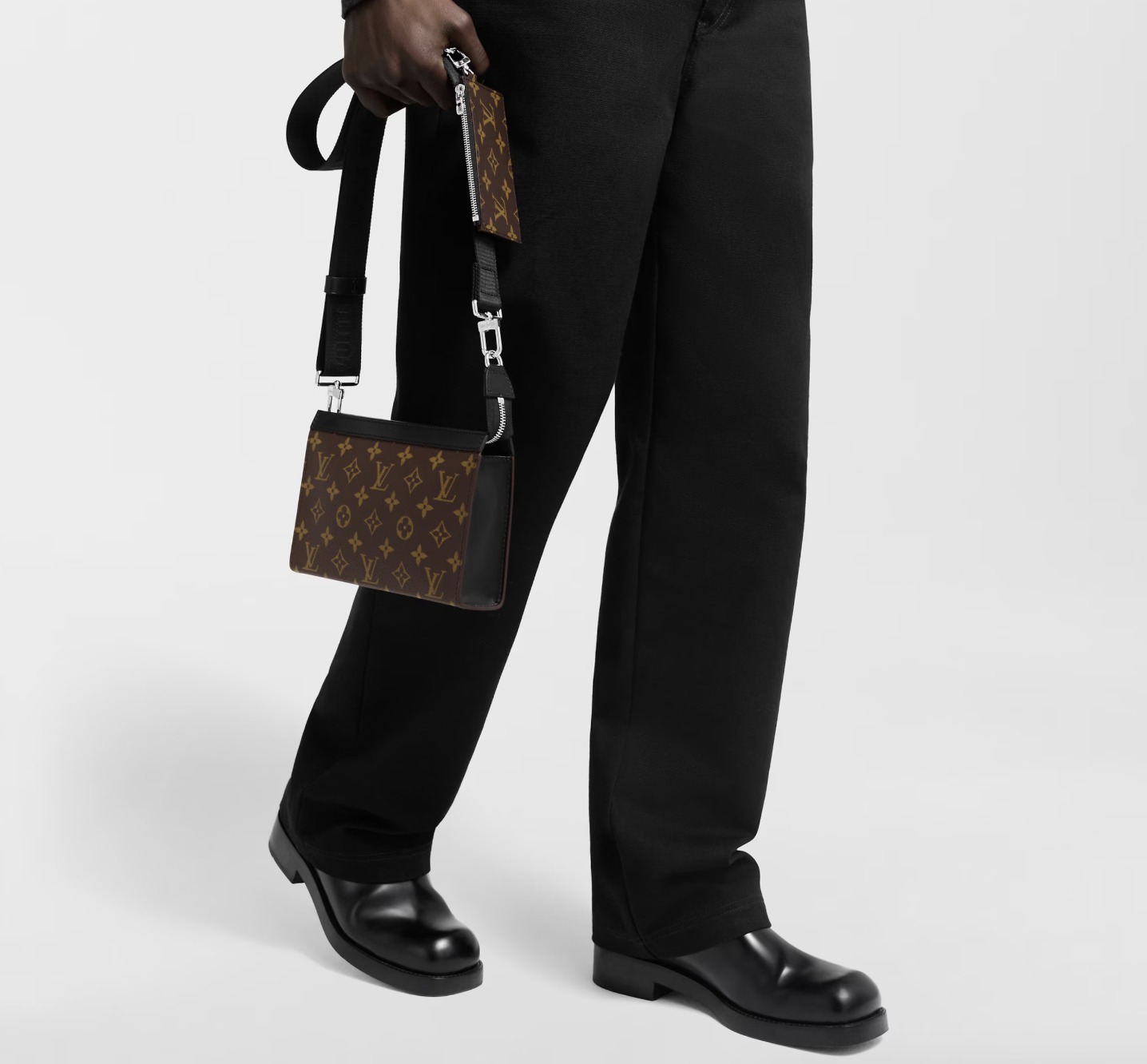 【多機能でミニマル☆】LV Gaston Wearable ショルダーバッグ