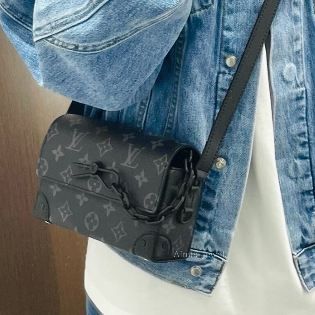 ＊人気＊【LouisVuitton】スティーマー ウェアラブル ウォレット