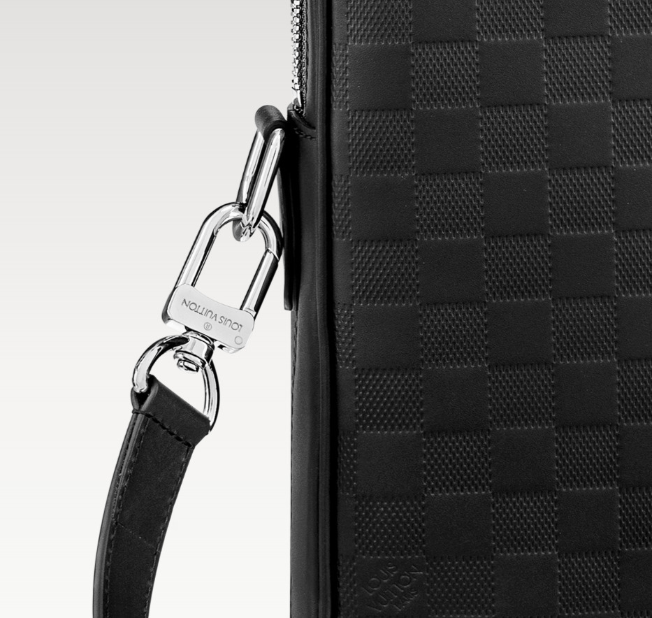 LouisVuitton《ポルト ドキュマン・ヴォワヤージュ》ダミエ 直営