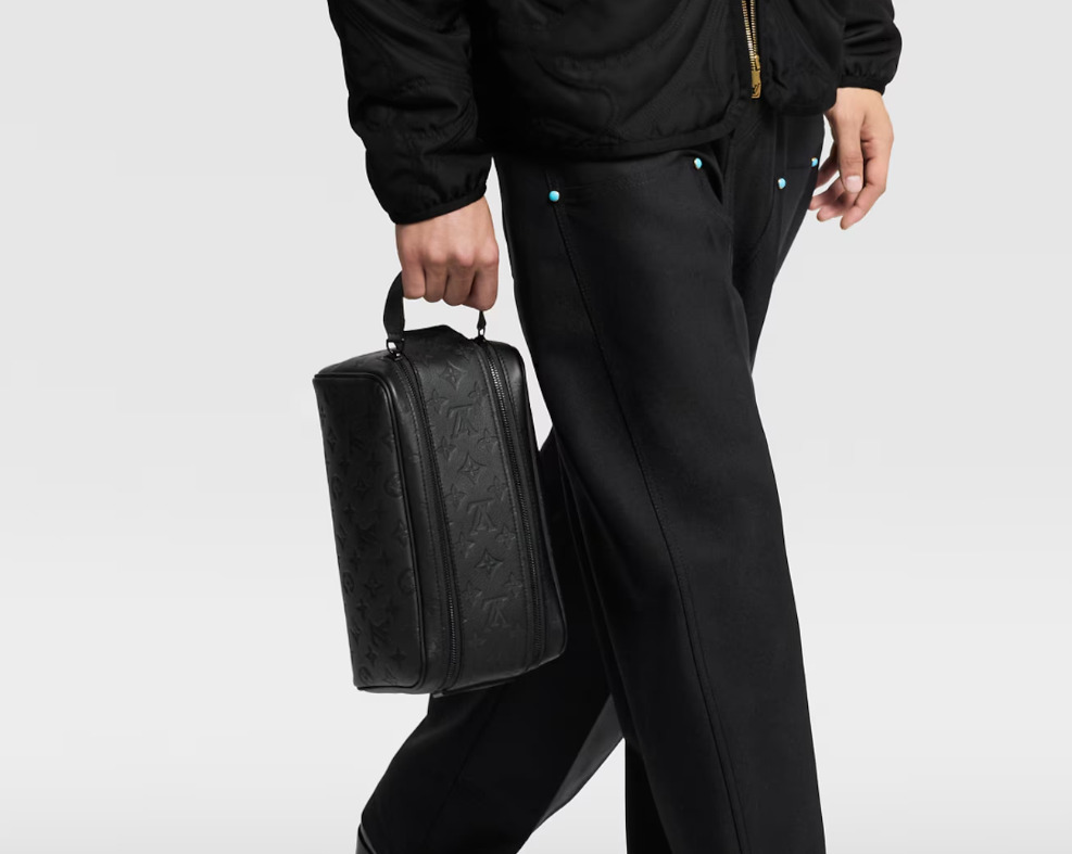 【国内発送】Louis Vuitton　ドップ キット　クラッチ　バッグ