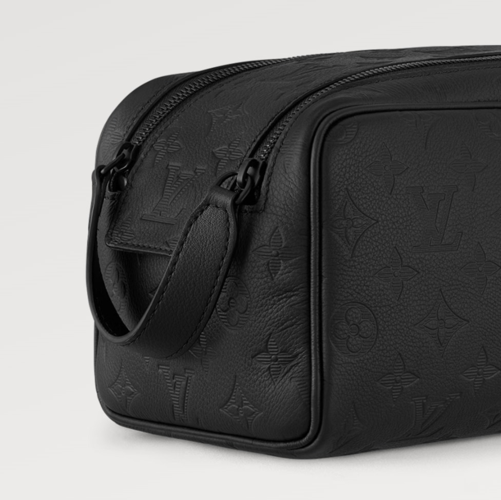 【国内発送】Louis Vuitton　ドップ キット　クラッチ　バッグ