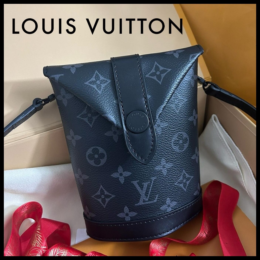 【どんなコーデにも◎】ルイヴィトン エンベロップポーチ バッグ