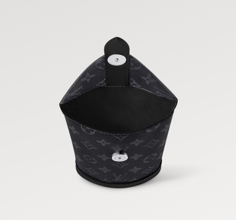 【どんなコーデにも◎】ルイヴィトン エンベロップポーチ バッグ