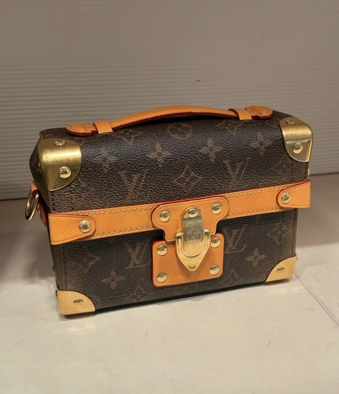 【上品スタイル♪】ルイヴィトン トランク ショルダーバッグ