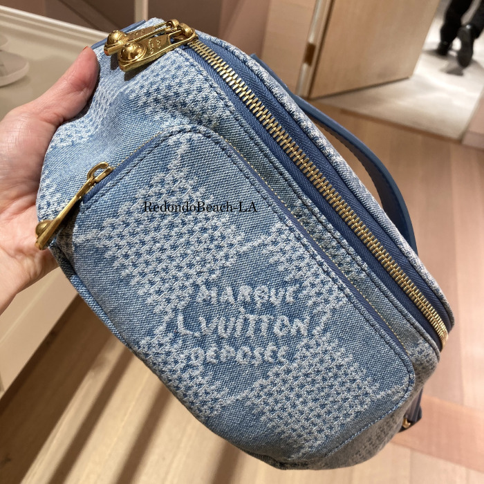 【アウトドアの強い味方】LOUIS VUITTON★ショルダーバック