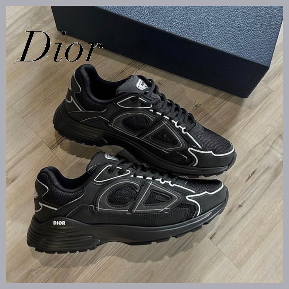 B30 カウントダウン スニーカー