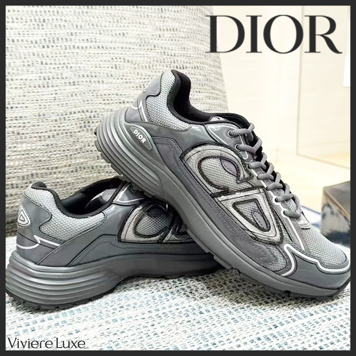 B30 カウントダウン スニーカー