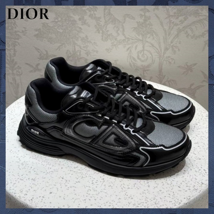 B30 カウントダウン スニーカー