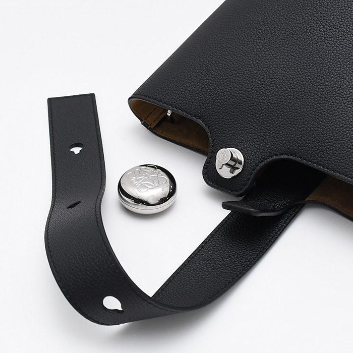 【国内即発】LOEWE ぺブル バケットバッグ ミニ