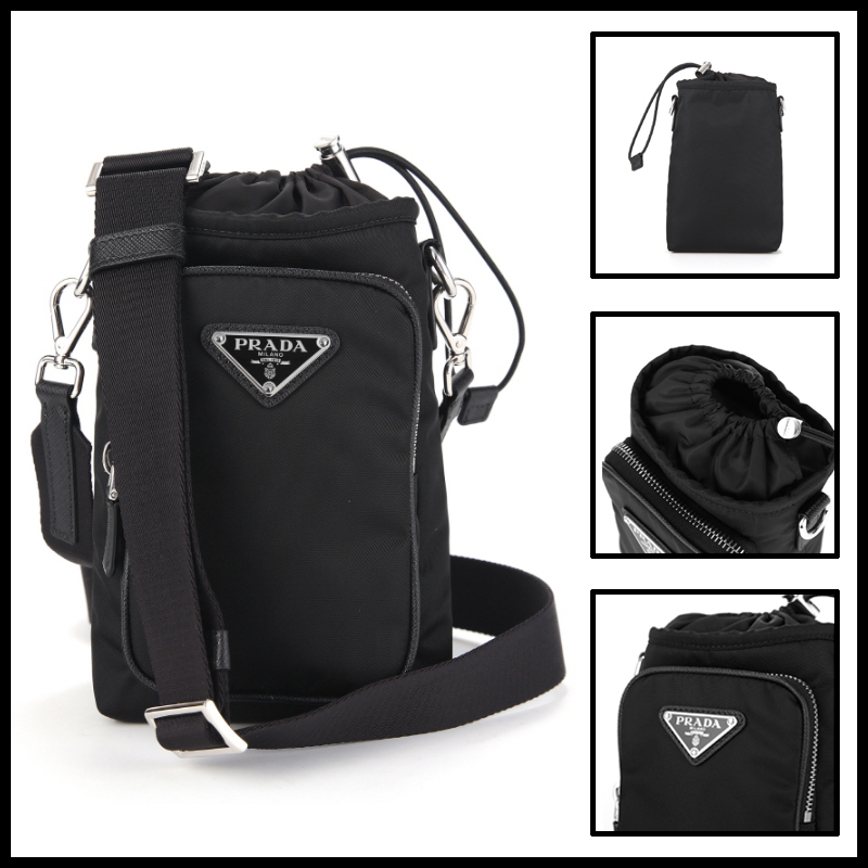 ★送料関税込★Prada プラダ Re-Nylon スマートフォンケース