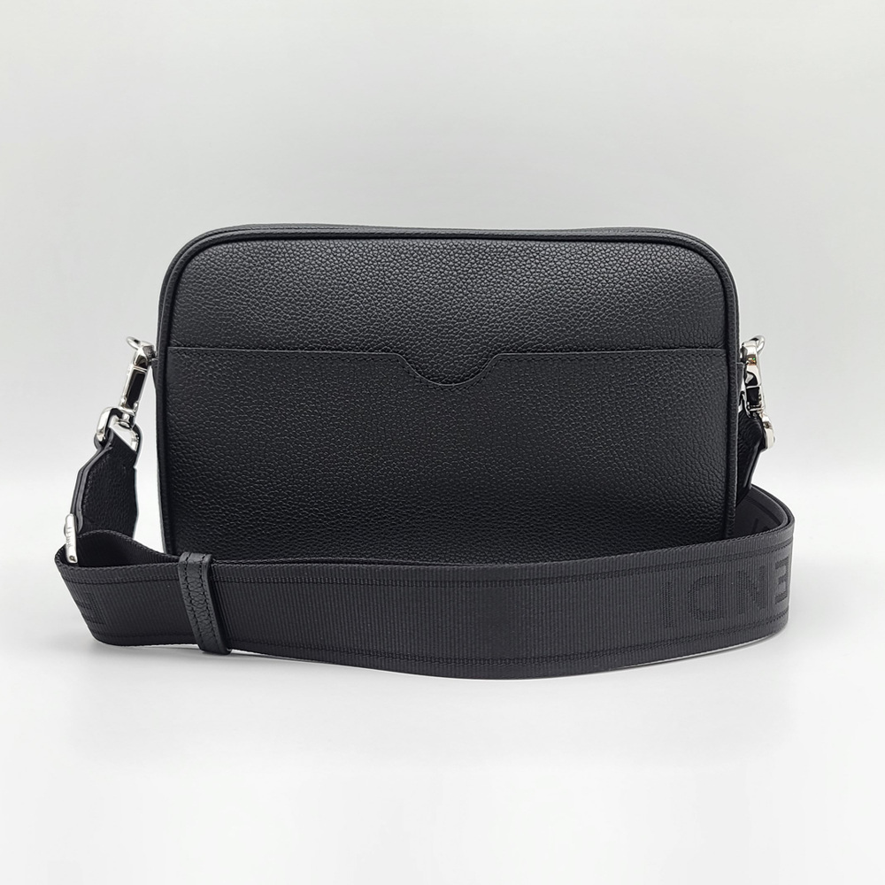 関税負担なし☆FENDI フェンディ ROMAカメラケース