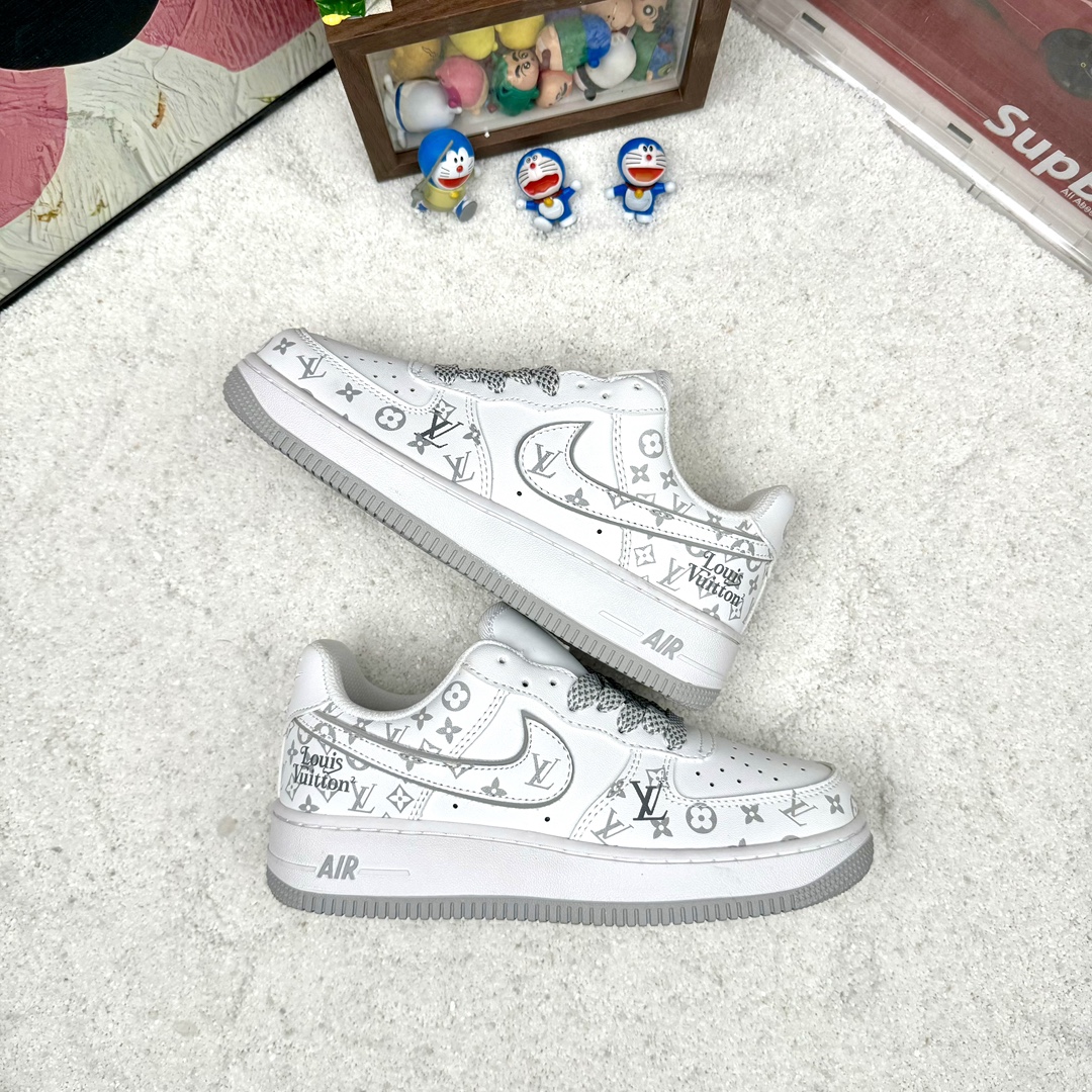 Louis Vuitton x Travis Scott x Nike Air Jordan 1 Low OG SP LV Monogram AJ1