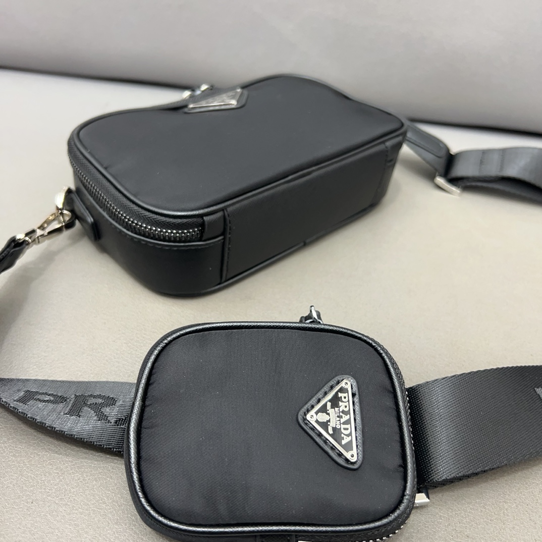 【PRADA】 3点セット メンズ カメラバッグ ショルダーバッグ お得