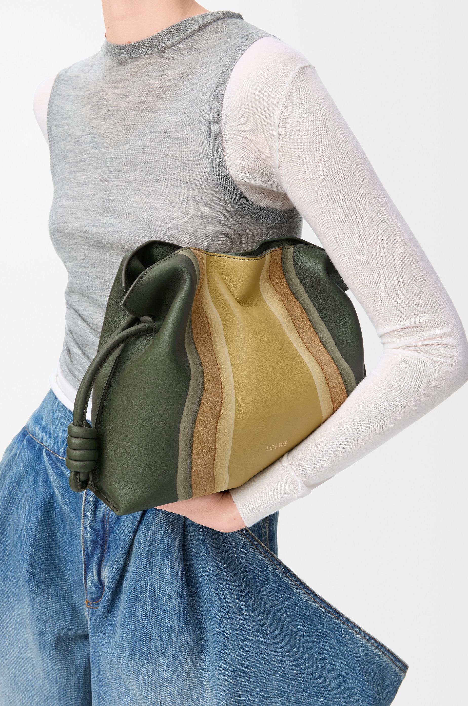 フラメンコクラッチ ランドスケープ ミディアム（ナパカーフ）