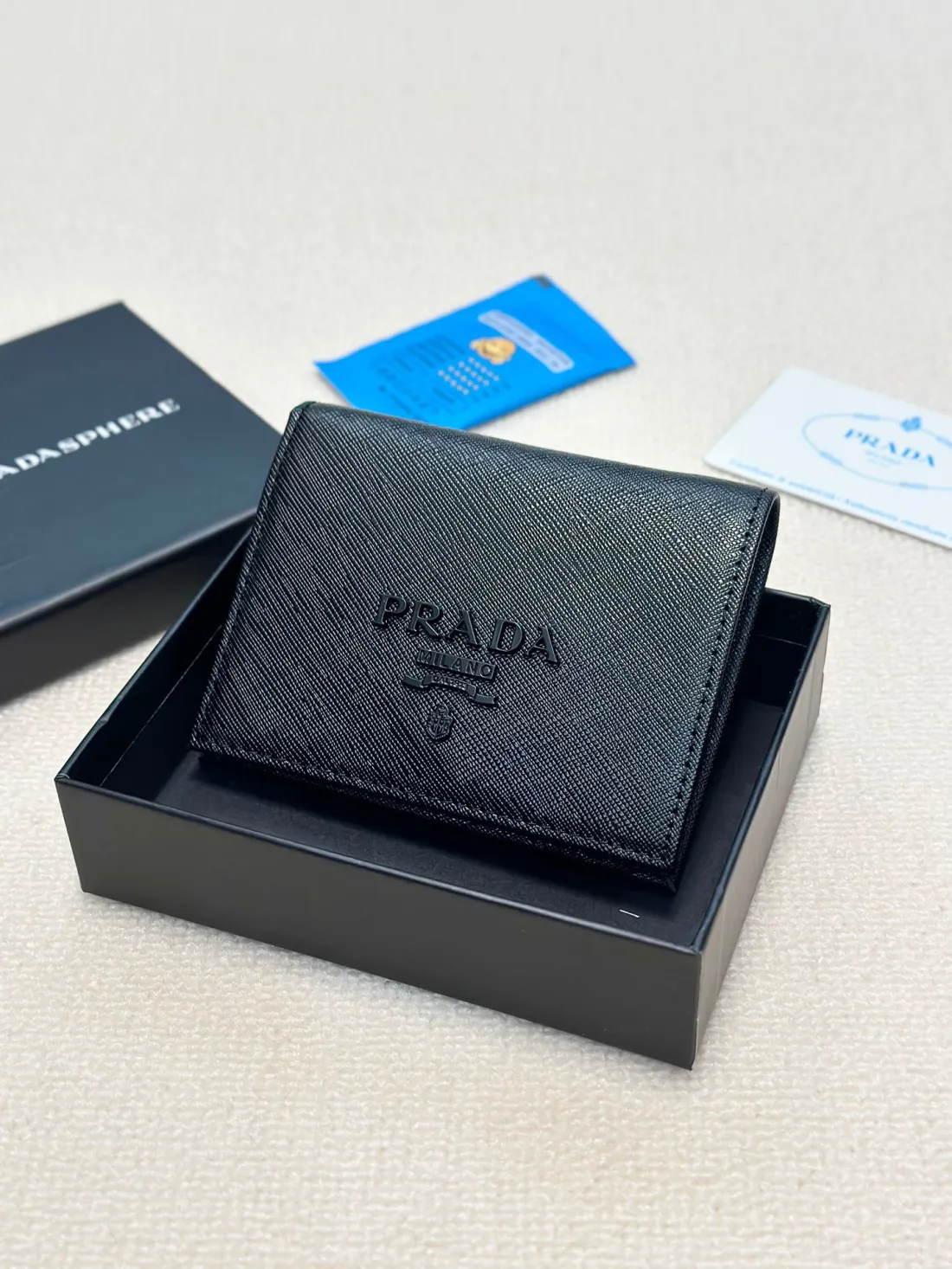 Prada Multiple 財布 12*9*2cm