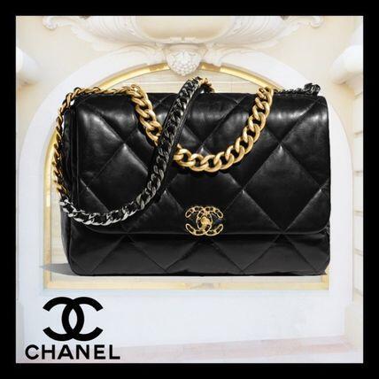 《プレゼントに最適♪》CHANEL CHANEL 19 マキシ ハンドバッグ