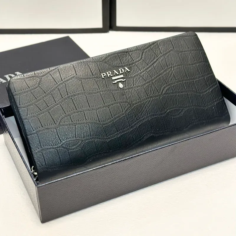 希少◆クロコの高級感◆PRADA ベアン Bearn 長財布