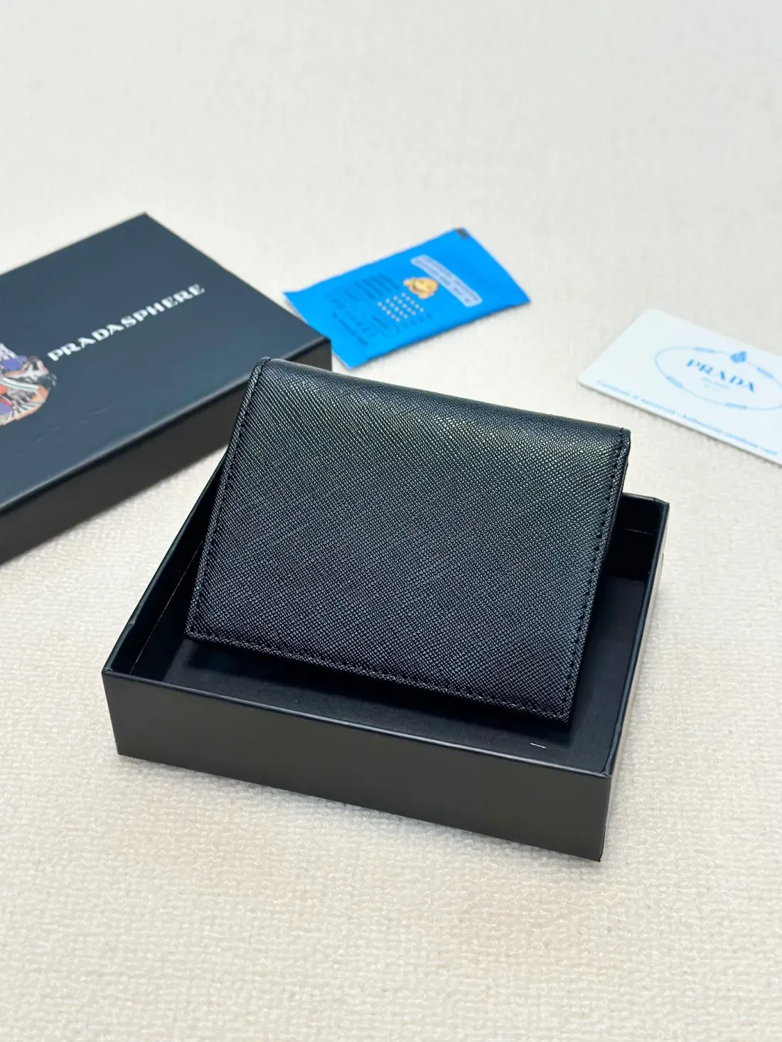 Prada Multiple 財布 12*9*2cm