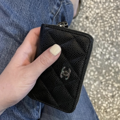 【コンパクトで実用的！】 CHANEL ジップ コインパース