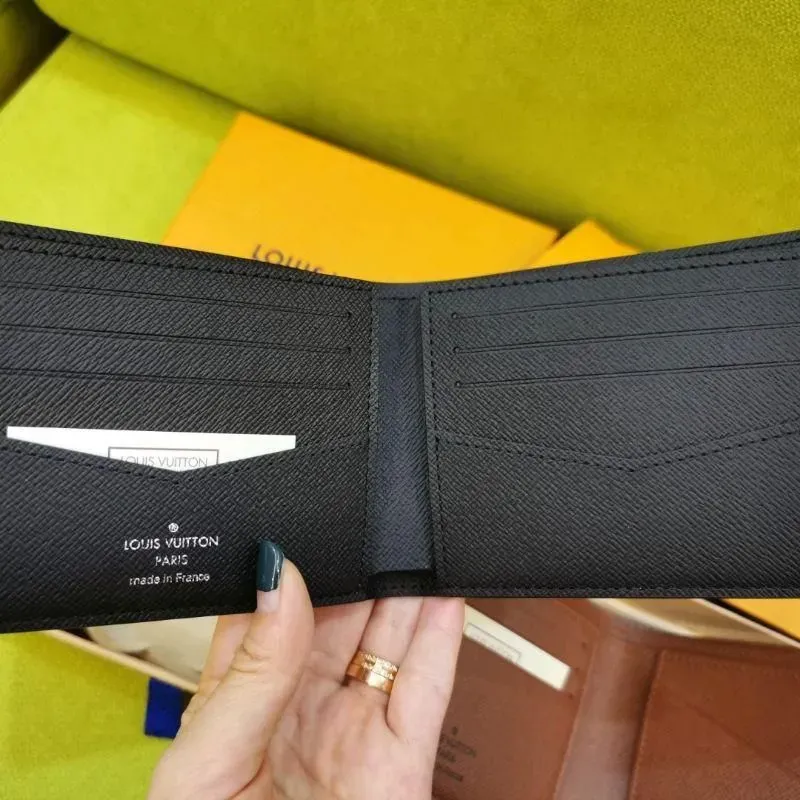 すぐ届く ルイヴィトン モノグラム 折り畳み 財布 M60895 M61695