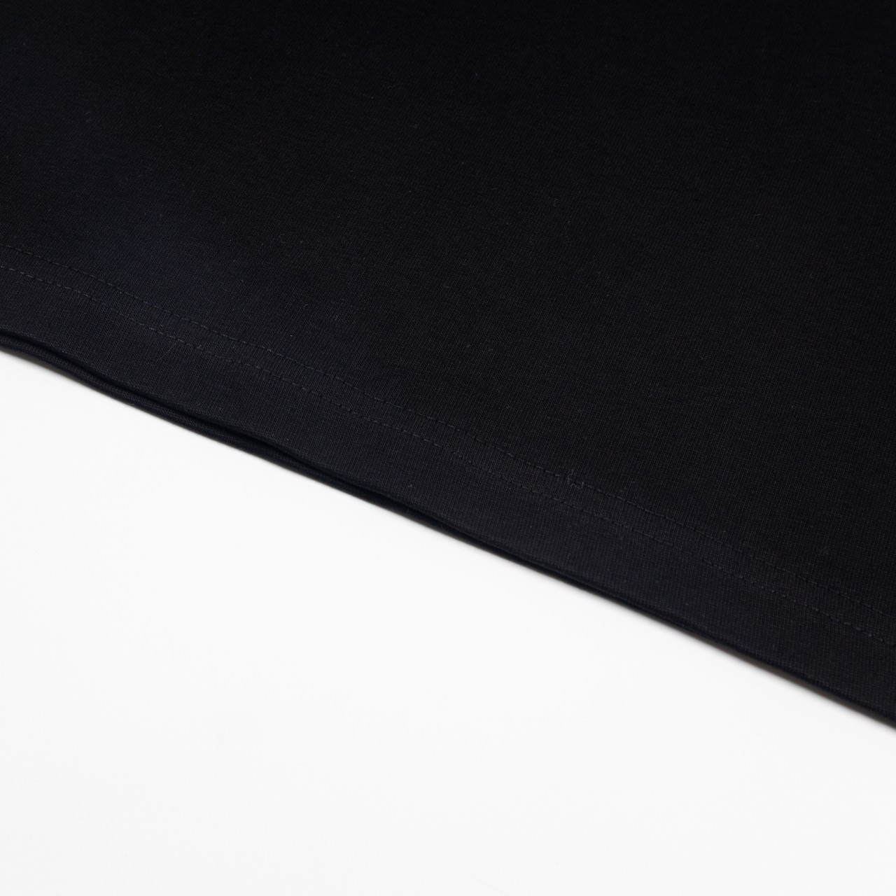 LOUIS VUITTON ルイヴィトン 胸口グラフィックプリント カジュアル丸首ショートスリーブTシャツ