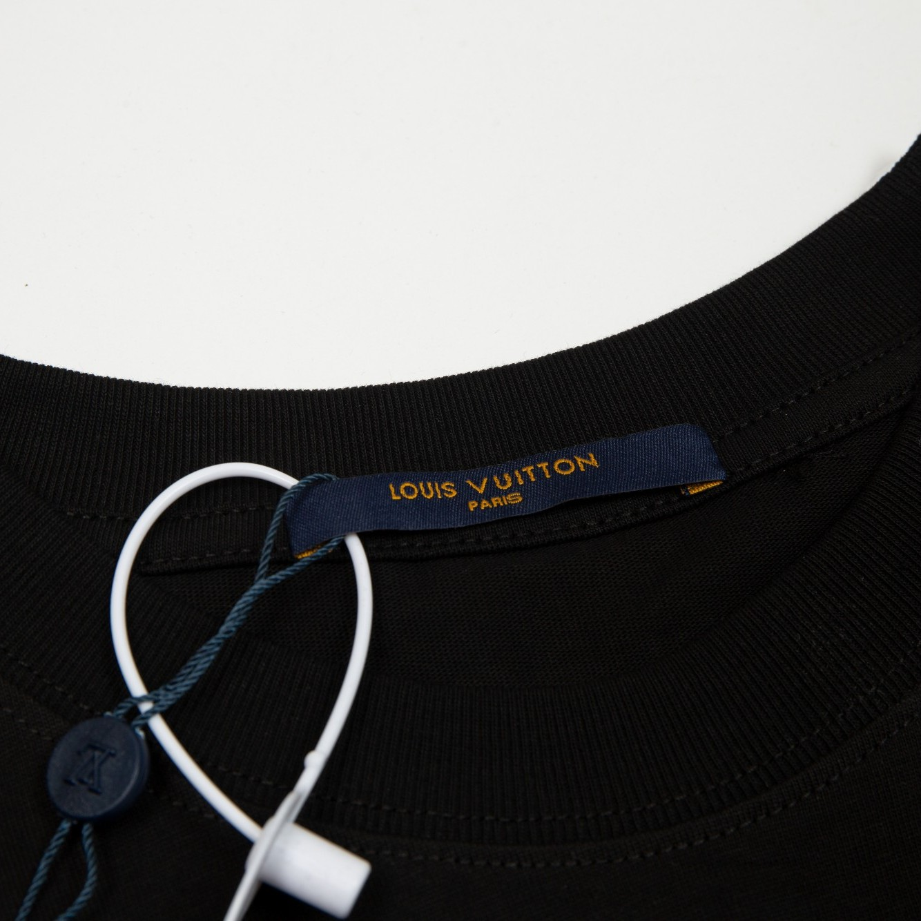 ルイ・ヴィトン オールドカーロゴ 半袖Tシャツ ブラック