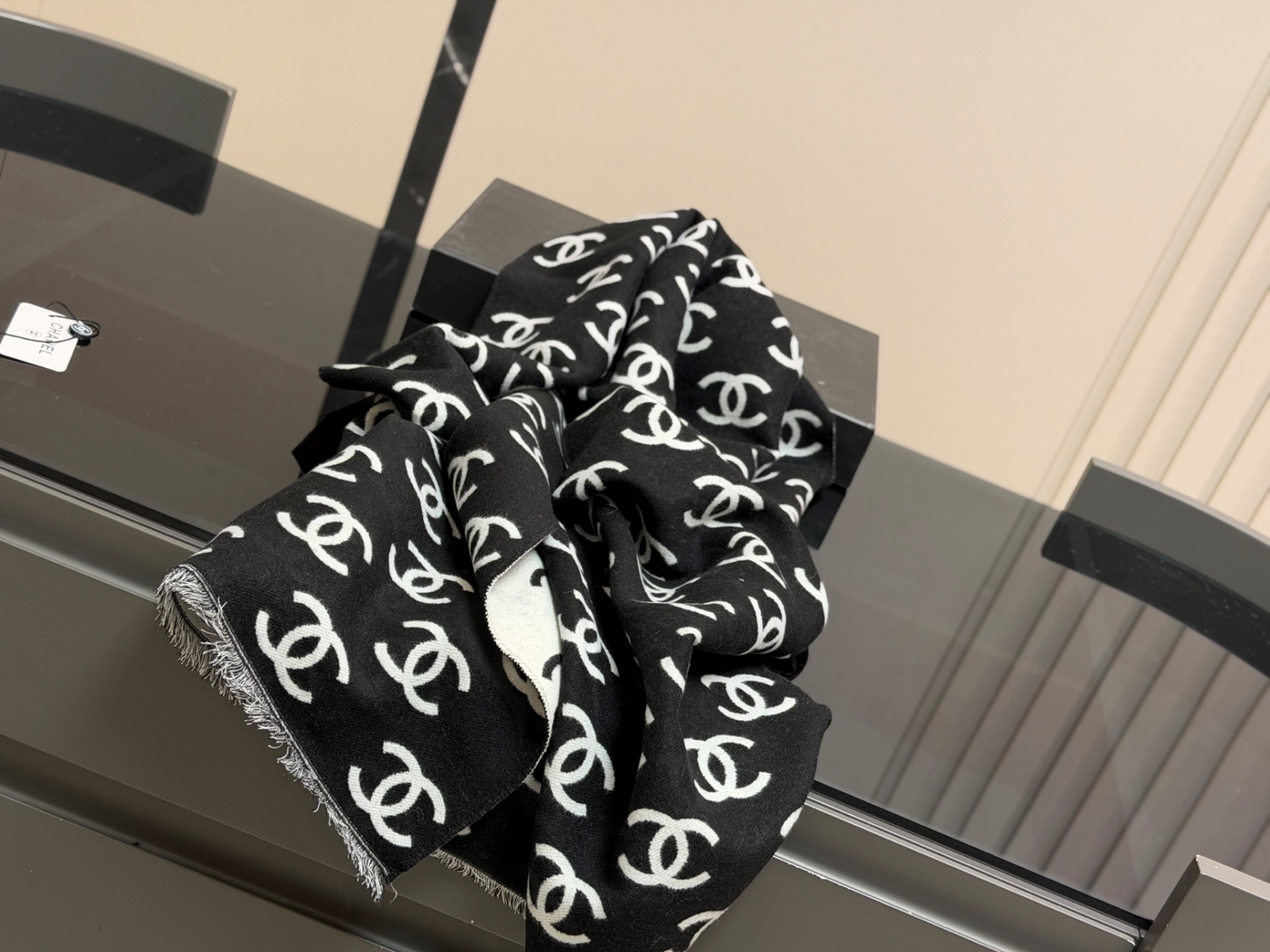 CHANEL  シャネル ウールとカシミヤ素材