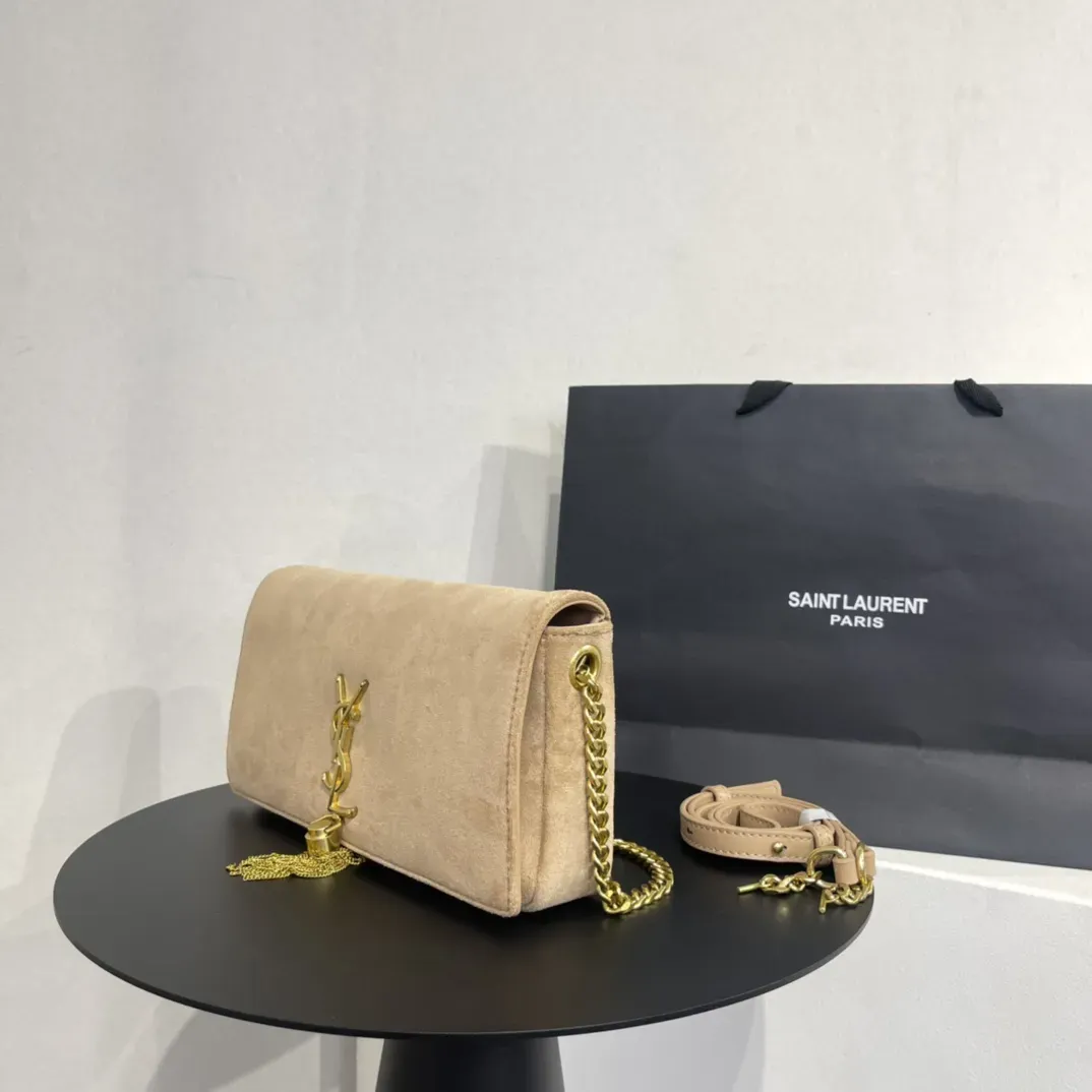 イヴ・サンローラン ブラック スエード モノグラム ミディアム ケイト タッセル バッグ