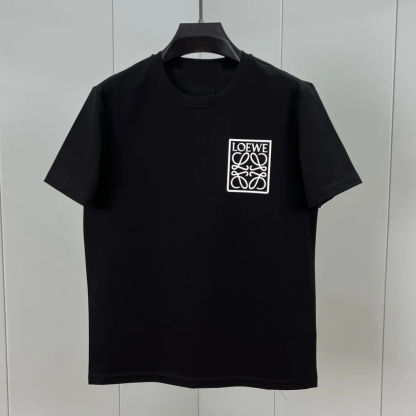 LOEWE『S-4XL』トレンド最先端 シーズン必須アイテム コーディネートの主役 アウトドア クラシック Ｔシャツ