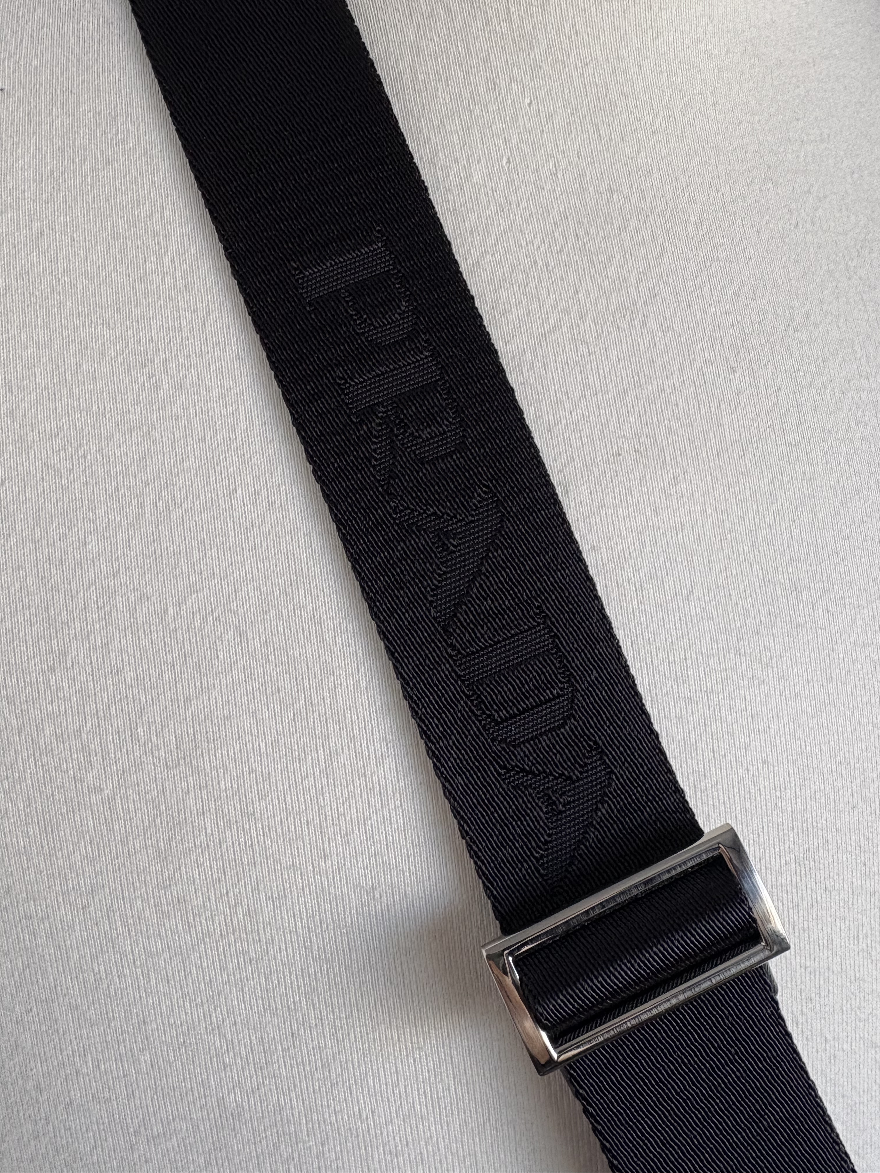 PRADA 2VD070 Re-Nylon xサフィアーノレザー ショルダーバッグ