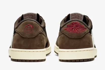 ナイキ NIKE × トラヴィス スコット Men Brown Travis Scott x Air Jordan 1 Low Reverse