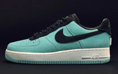 ★NIKE x TIFFANY★送関込★世界中を震撼させた話題のコラボ★