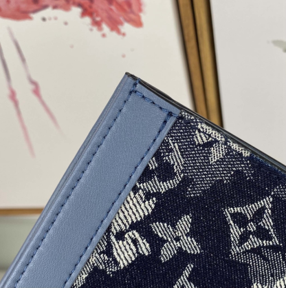 Louis Vuitton（ルイヴィトン）ポシェット クラッチバッグ M80034